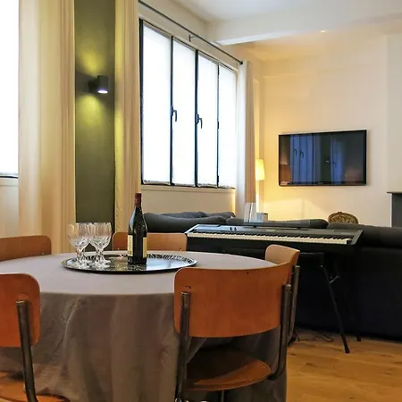 Loft Vinaigriers Republique * 파리